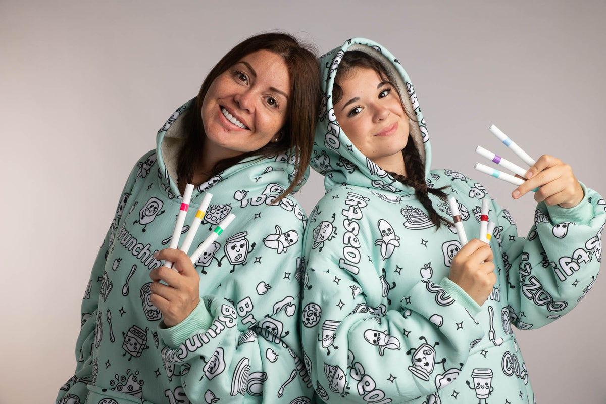 Craftikit Cozy Breakfast Coloring Hoodie Blanket